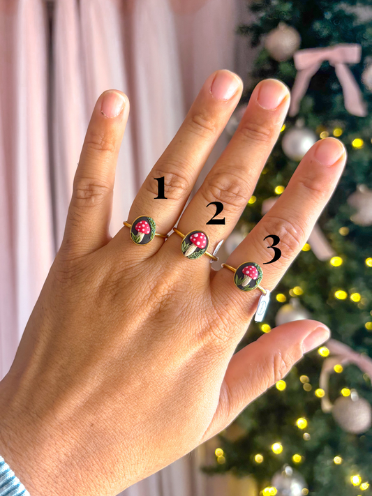 Market Exclusive Gold Mushroom Rings