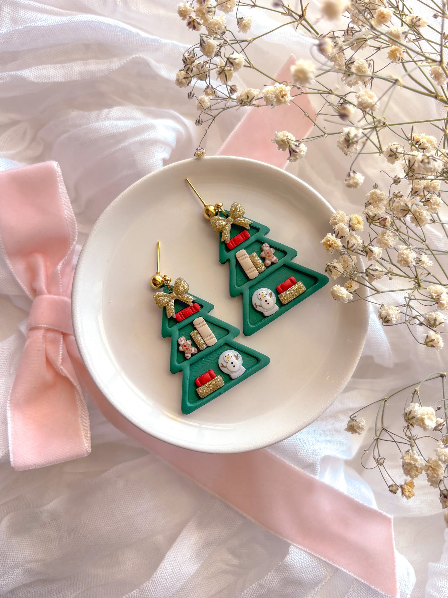 (MTO) Christmas Bookcase Dangles