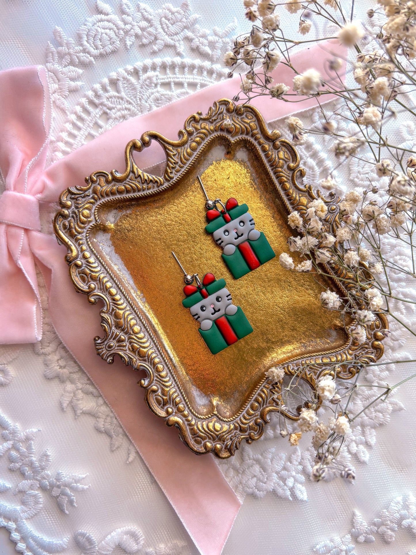 Kitty Gift Dangles