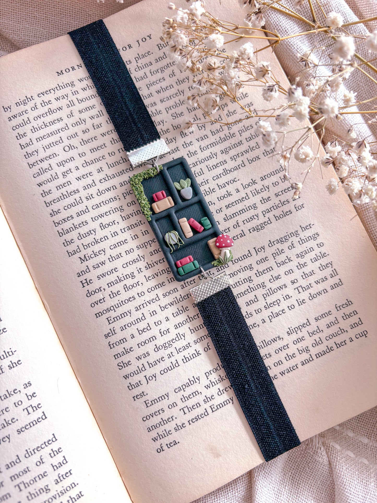 Mushroom Moody Bookcase Bookmark