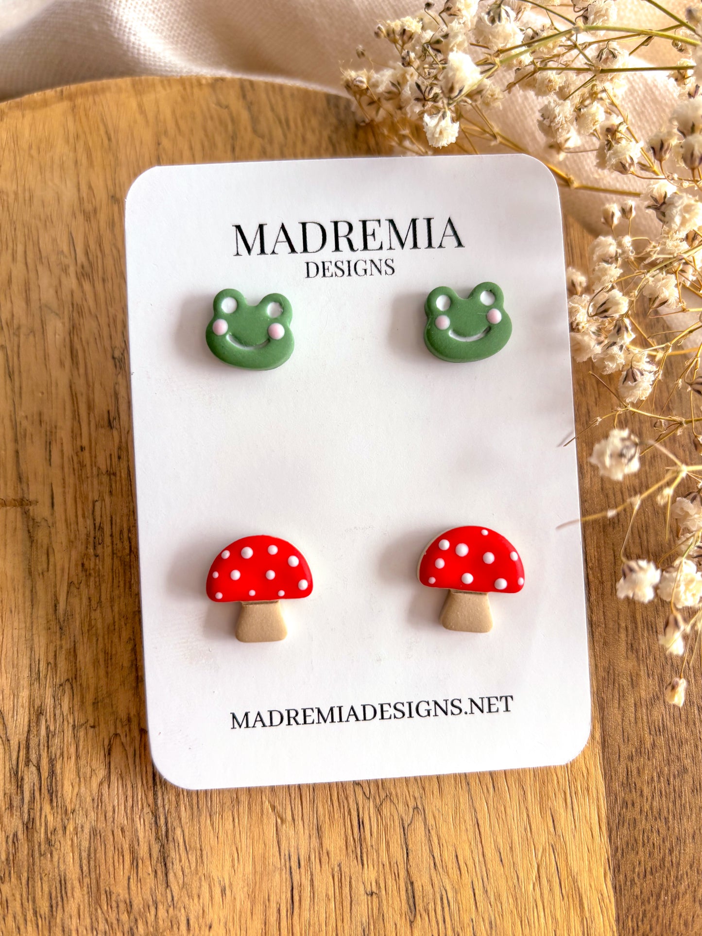 Cottage core Stud Set