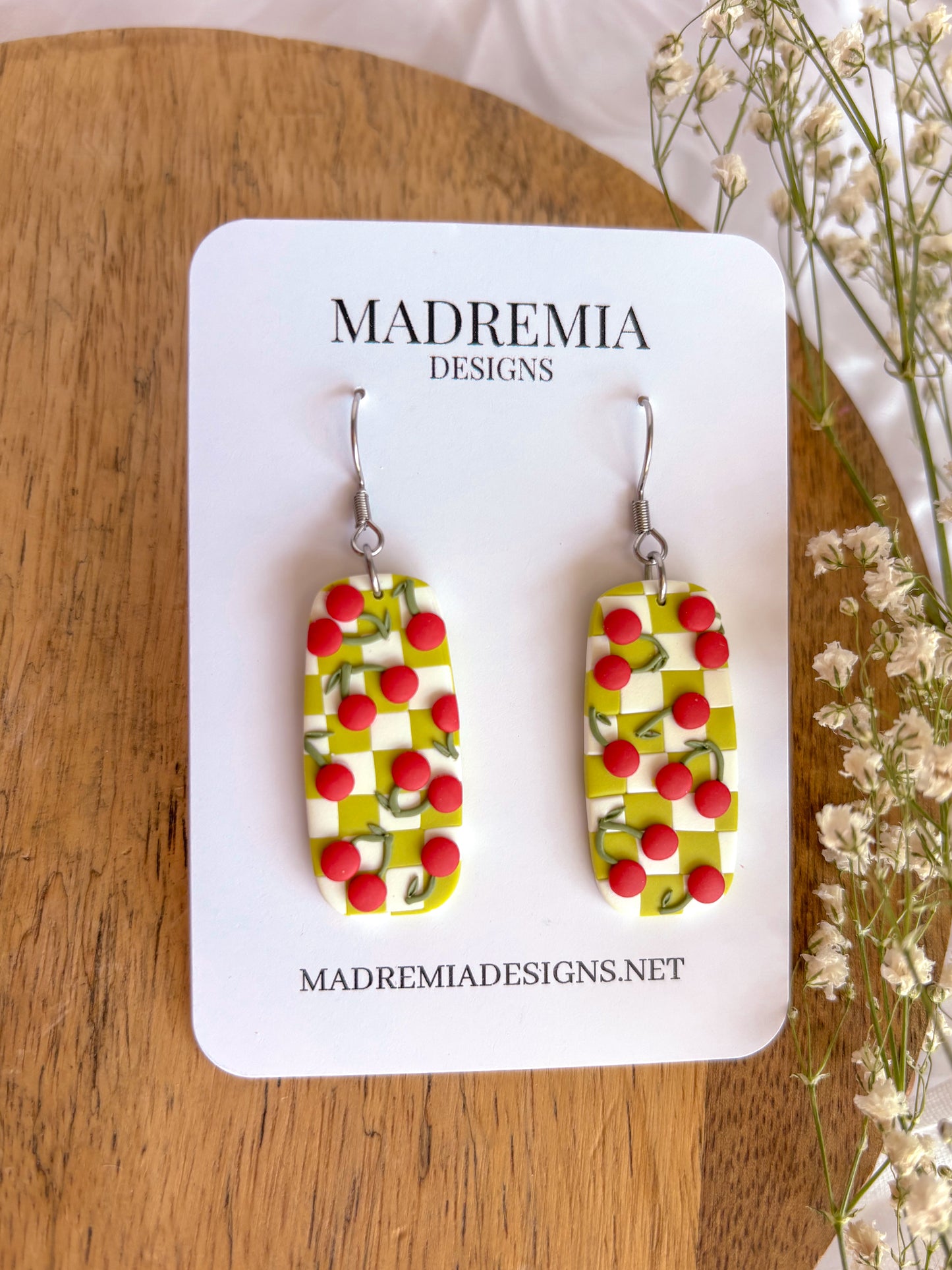 The Melinoe Dangles
