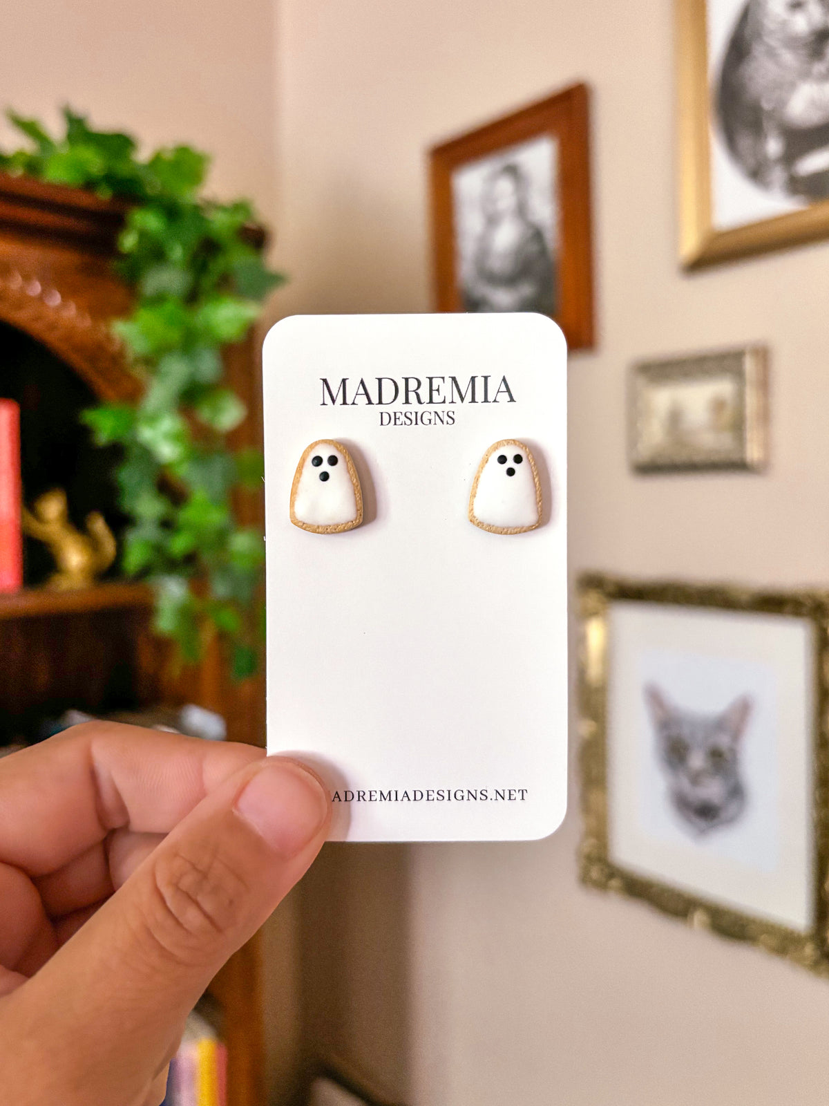 Ghost Sugar Cookies Studs