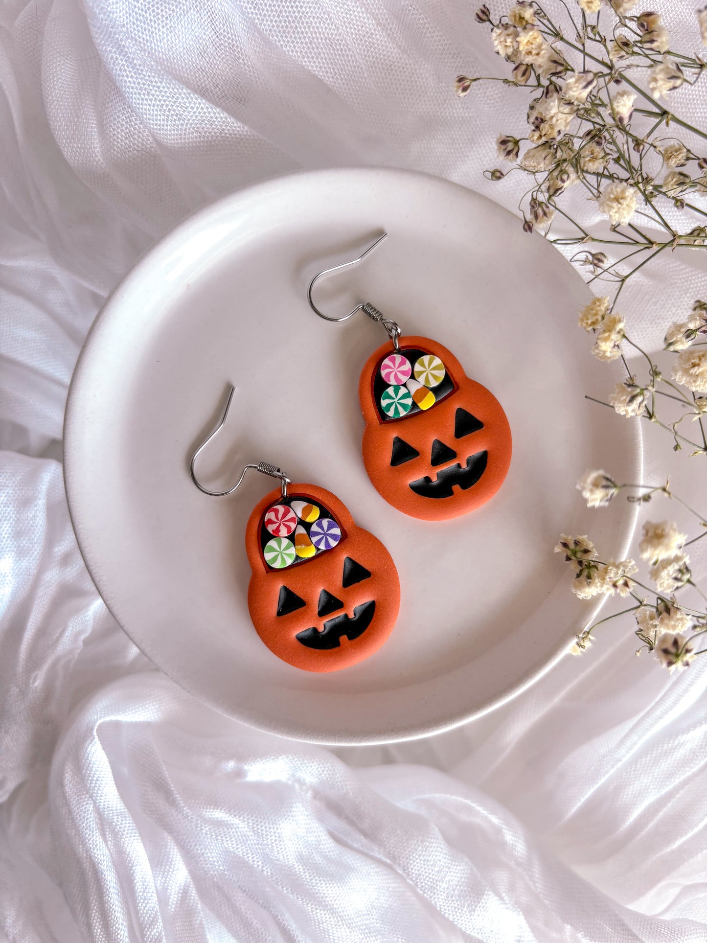Pumpkin Bucket Dangles