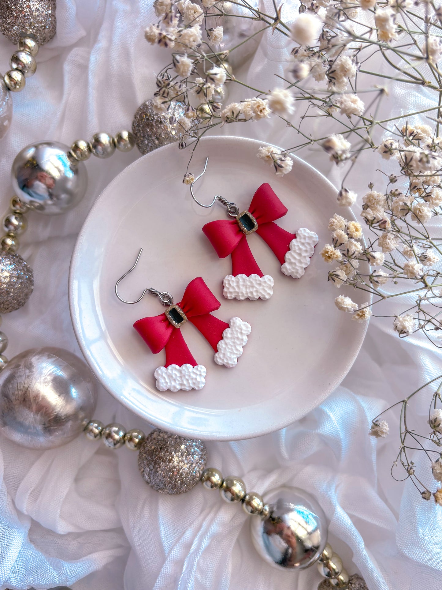 Santa Bow Dangles