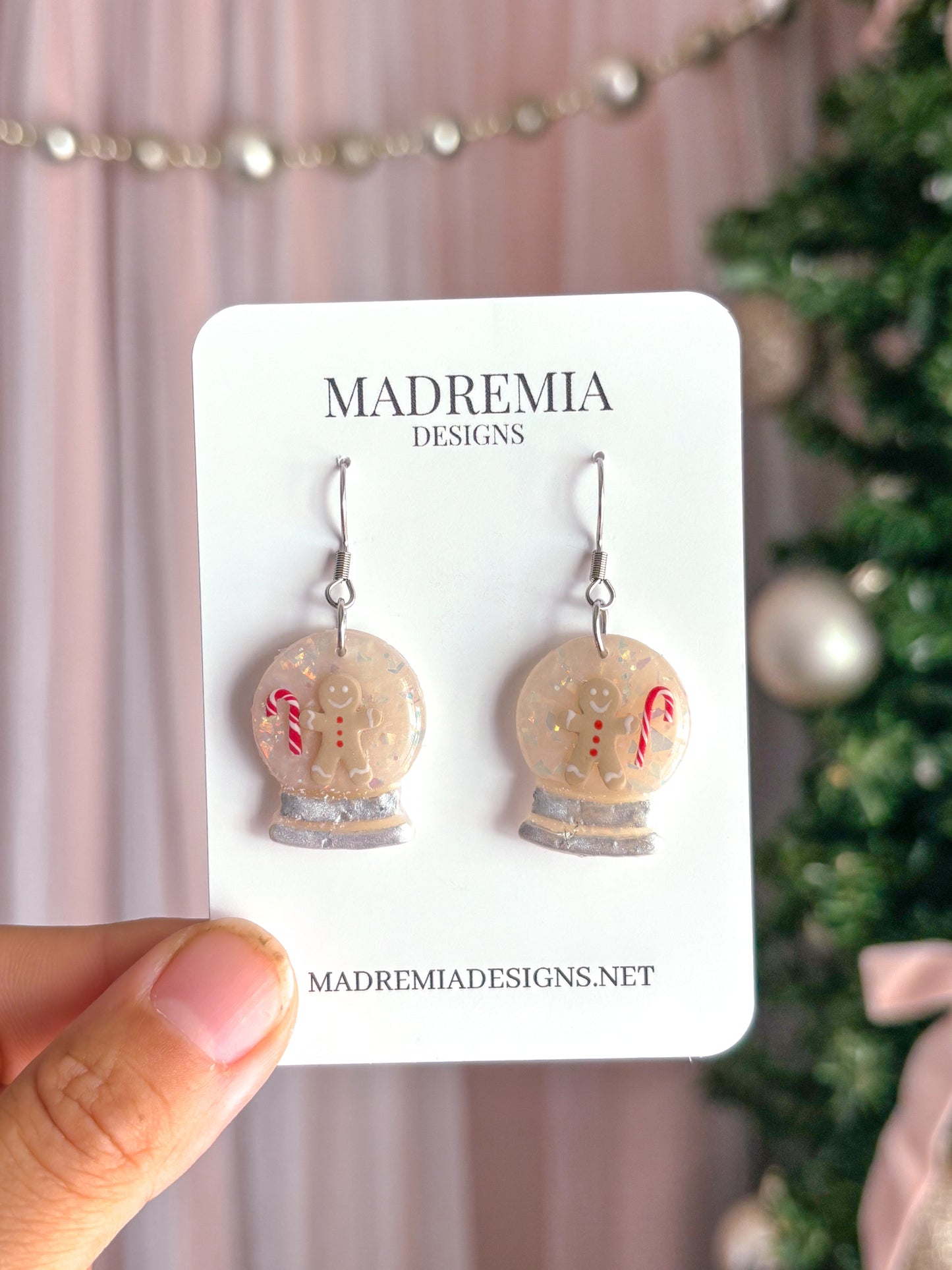 Gingerbread Snow Globe Dangles