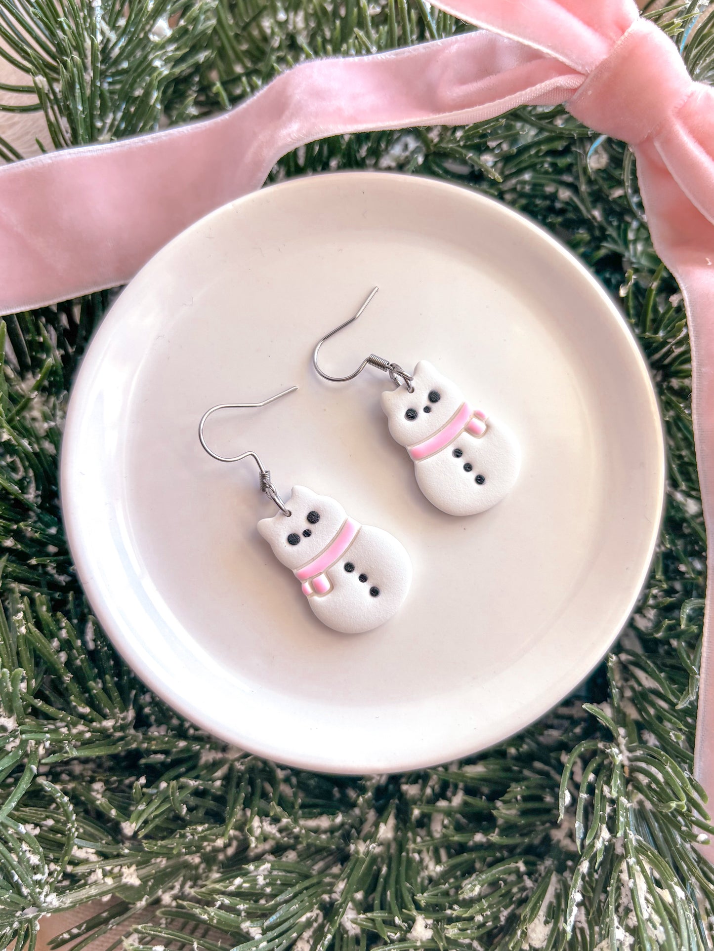 Cat Snowman Dangles (Pink)