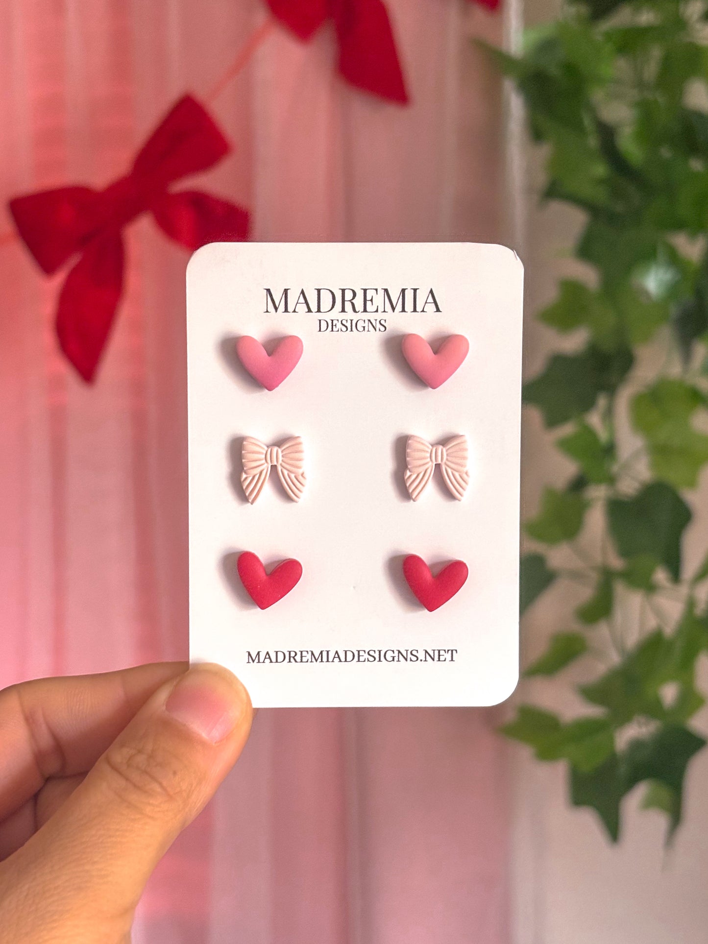 The Love Day Stud Set