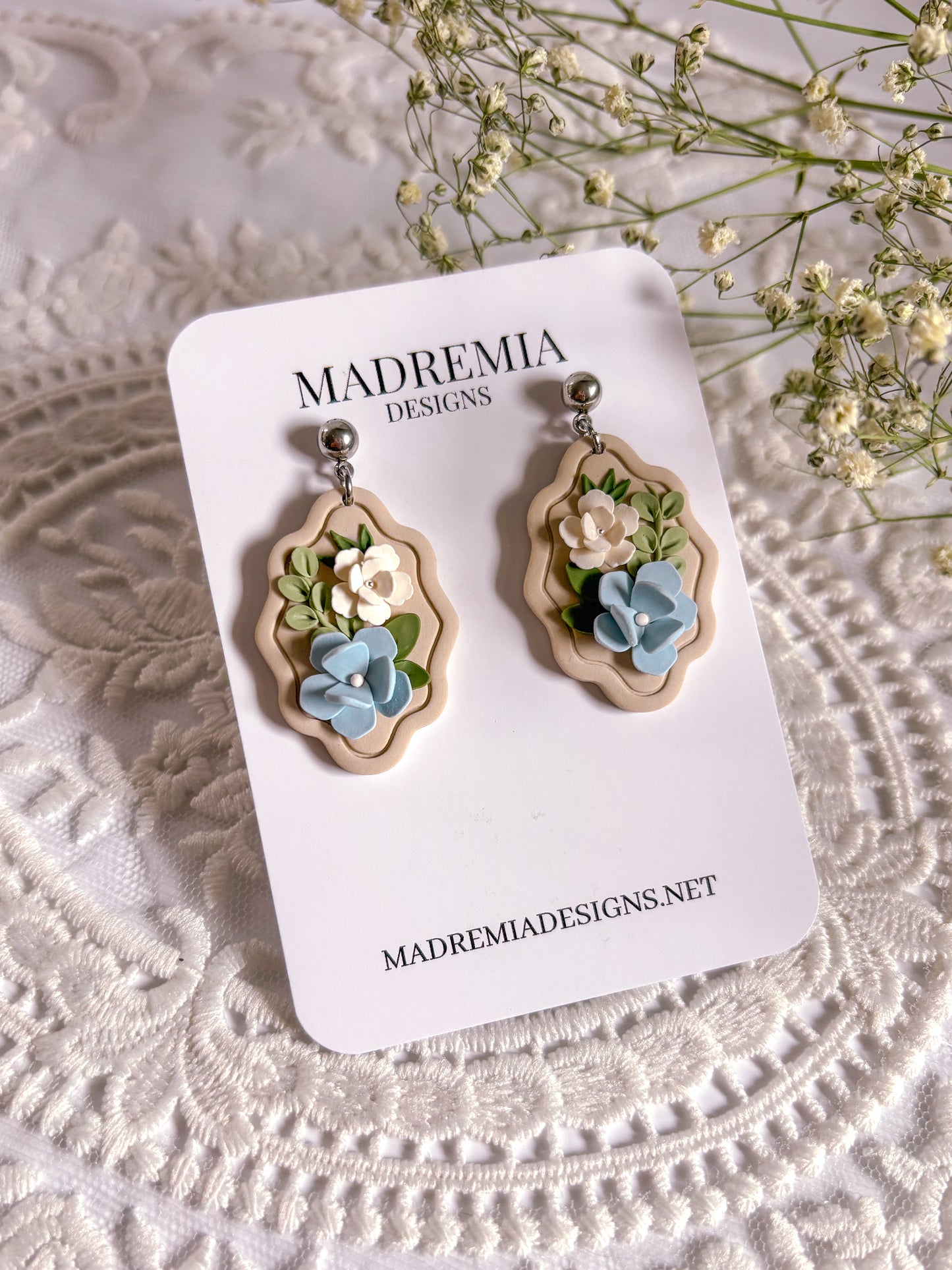 The Garden Dangles