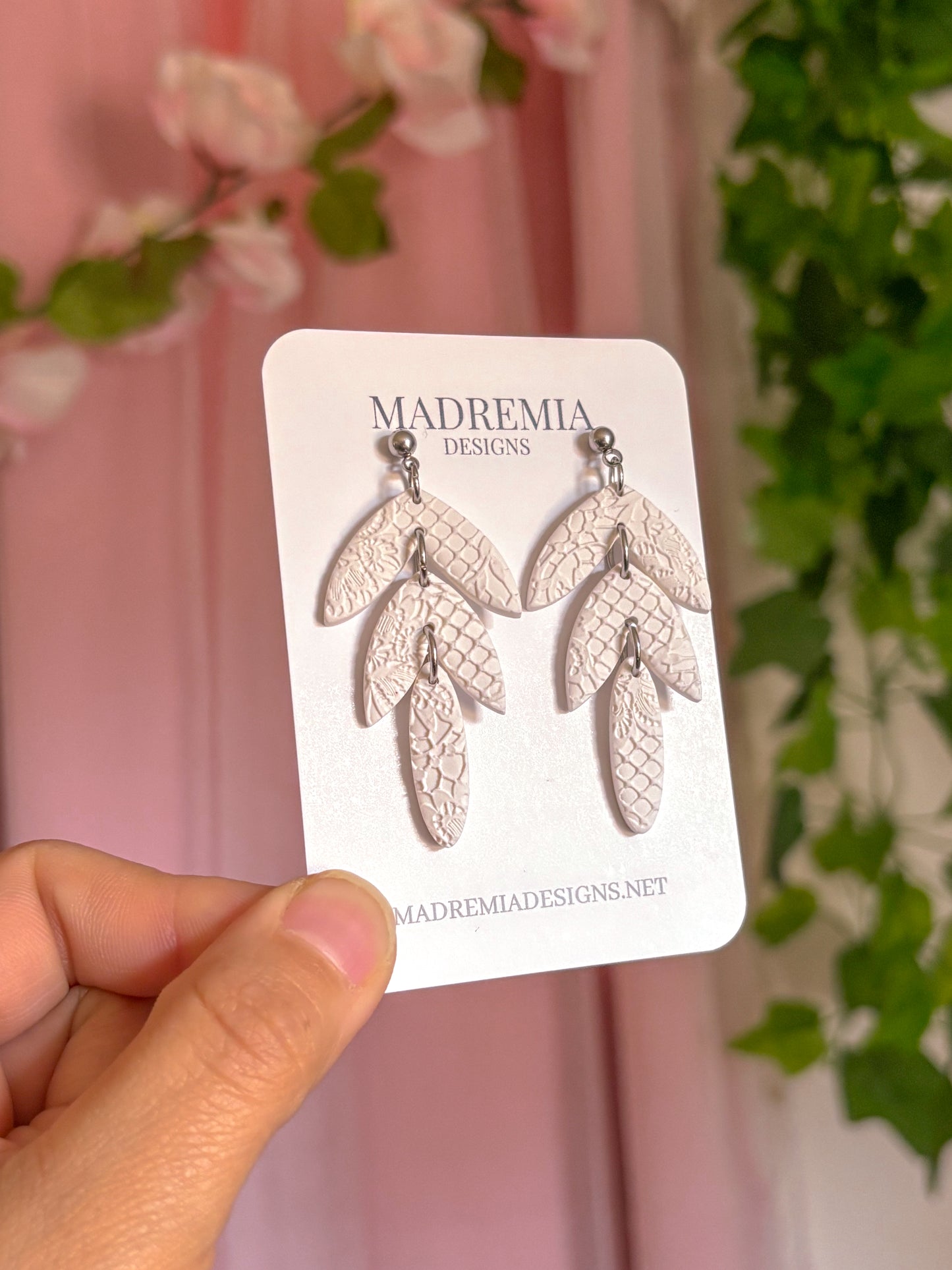 The Martha Dangles