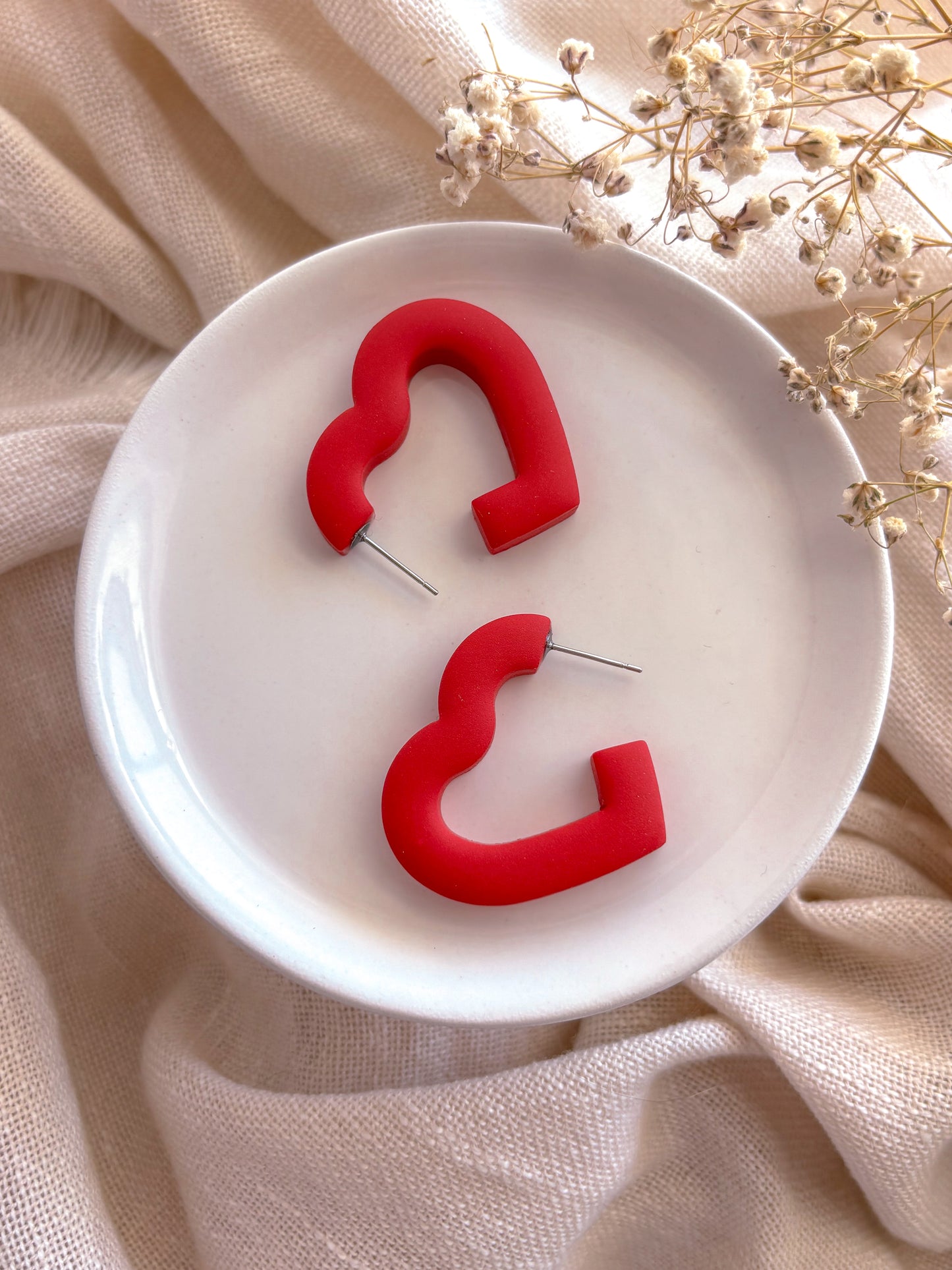 Red Heart Hoops