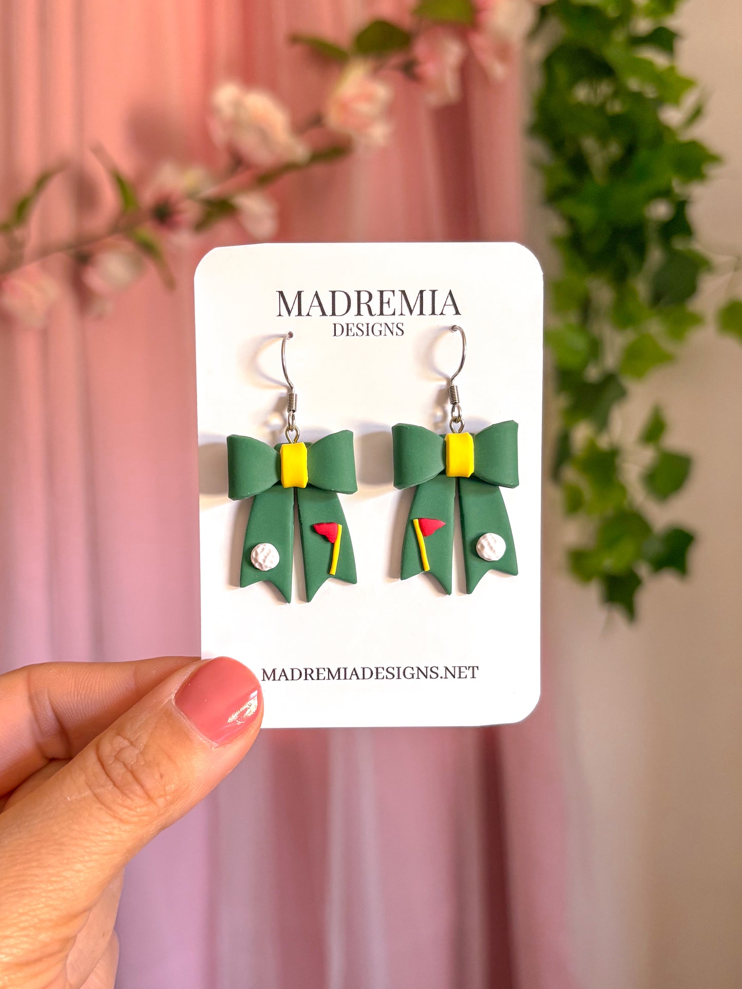 Golf Week Bow Dangles