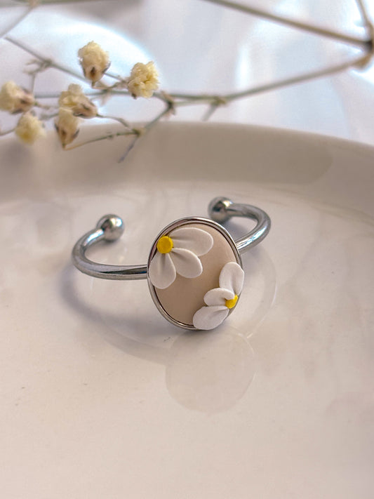 Floral White Adjustable Ring Option 2