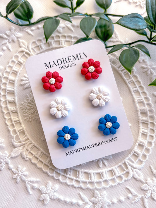 Patriotic Floral Stud Set
