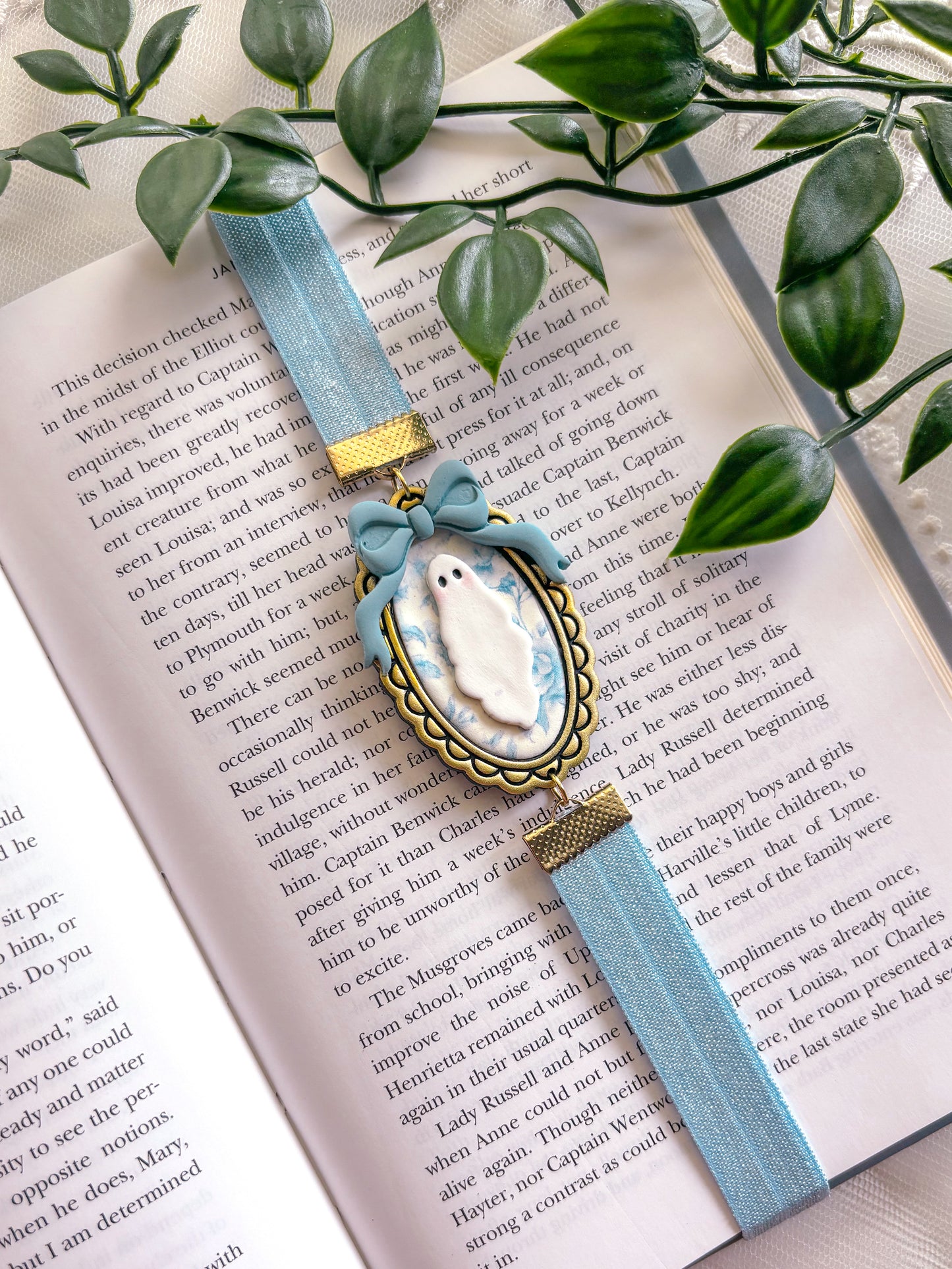 The Tiffany Bookmark