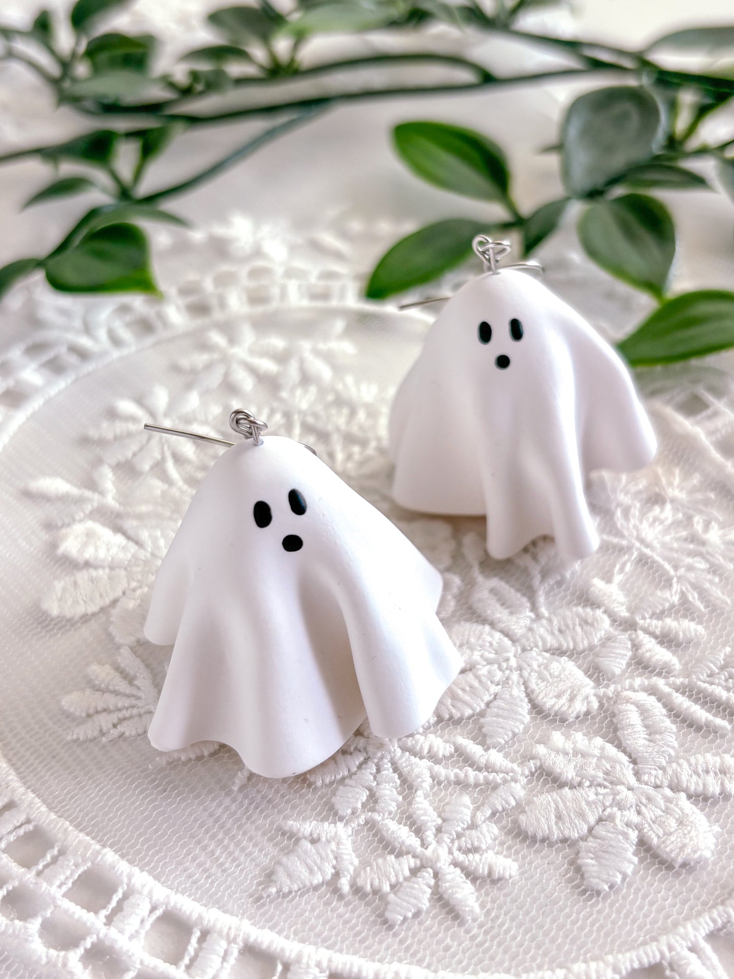 Basic Floating Ghostie Dangles