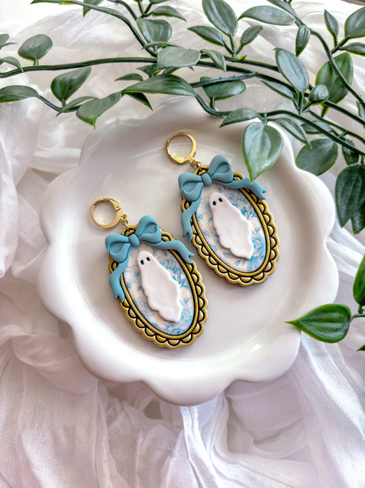 Victorian Ghostie Cameo Dangles