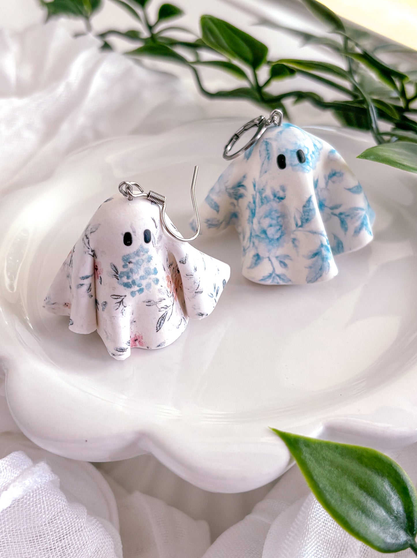 Victorian Ghostie Dangles