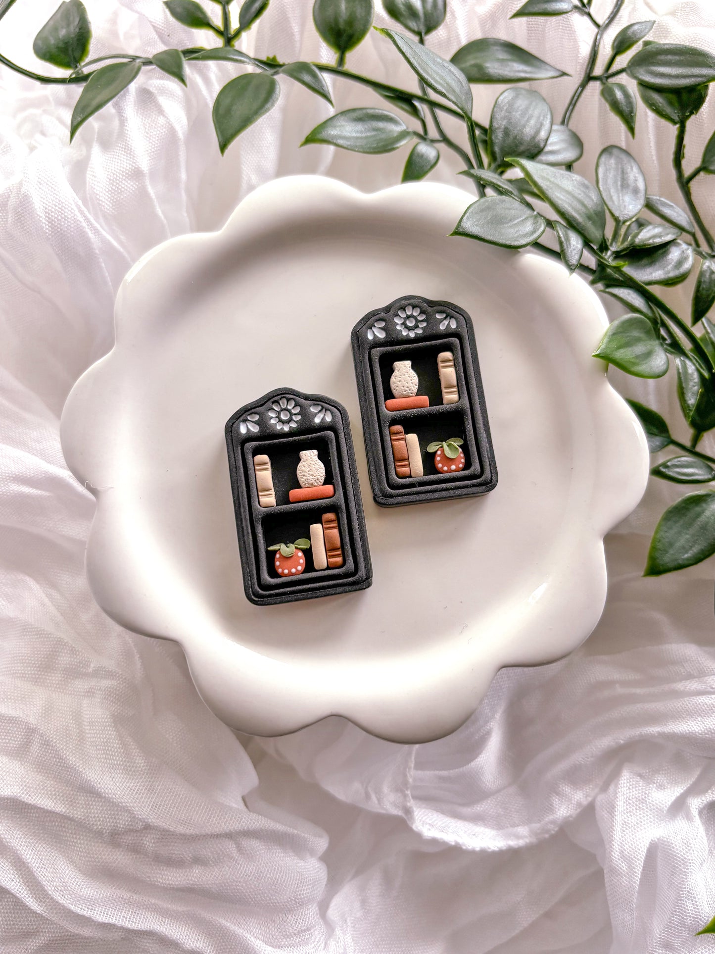 Estante de Libros Dangles