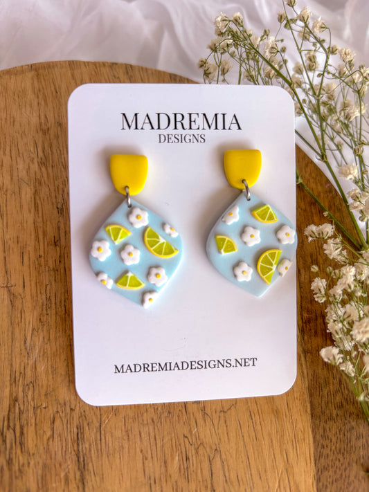 The Pomelo Dangles