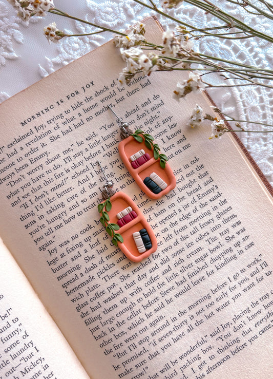 Pumpkin Bookcase Dangles